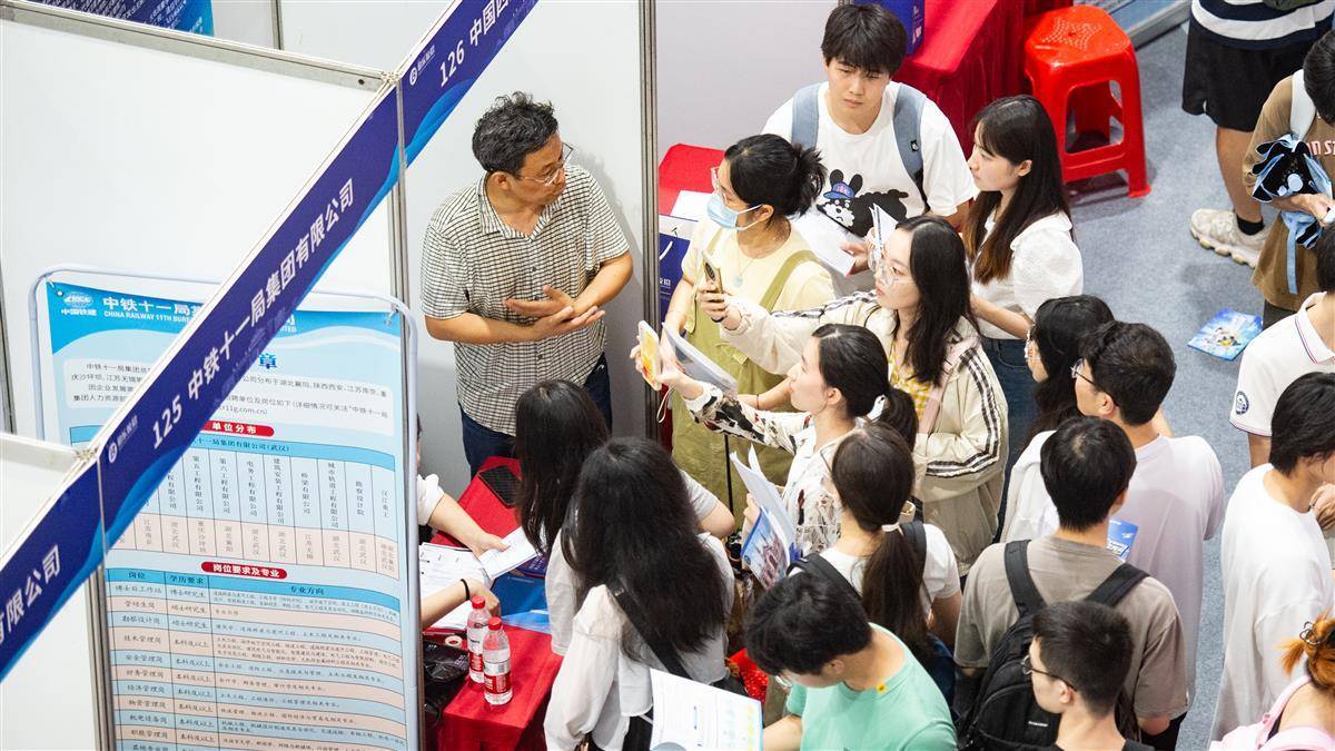 真人游戏官方app